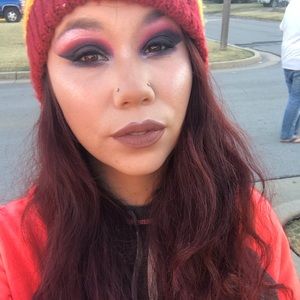 Meet your Posher, Kaeci